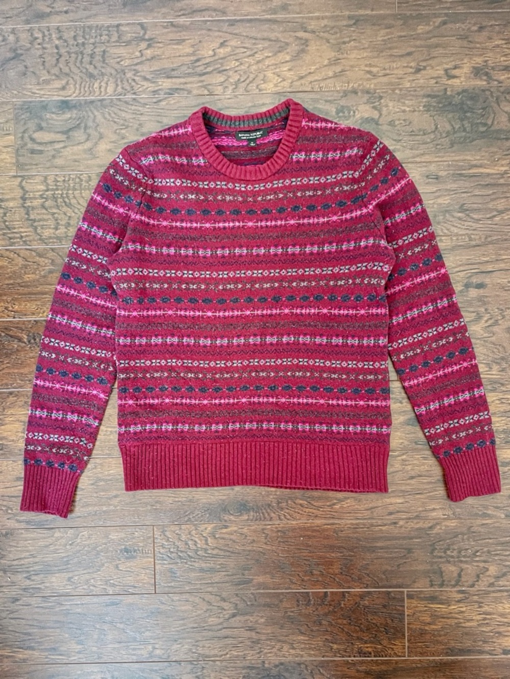 Banana Republic Men's Vintage Fair Isle Crewneck Sweater -Burgundy, Size M